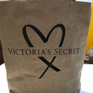 Victoria secret bag.